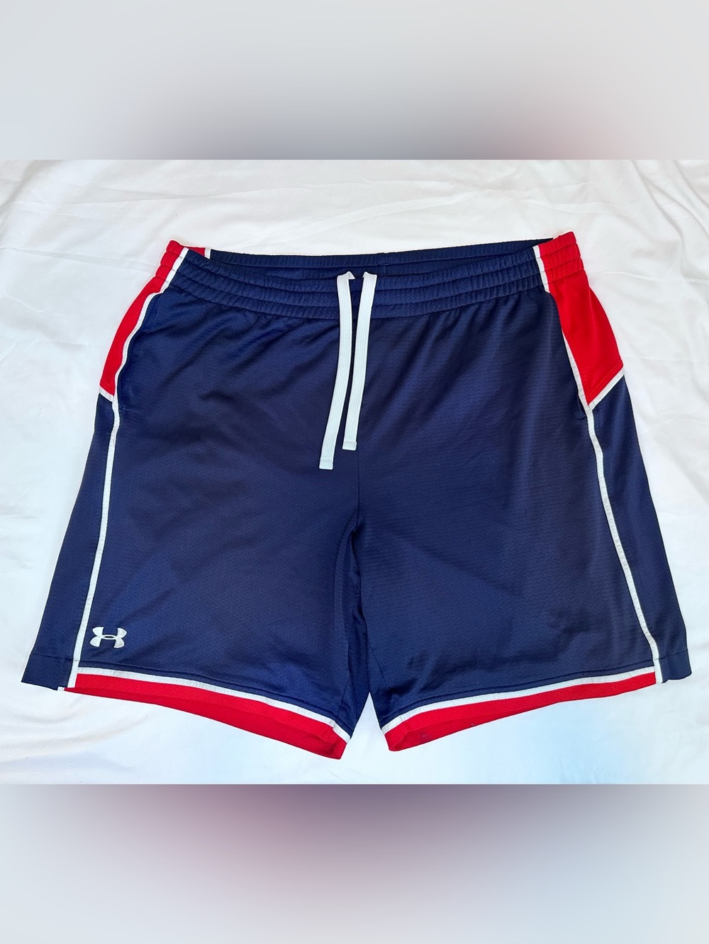 Under Armour Men’s XXL Athletic Shorts Red White Blue USA Colorblock 9” Inseam
